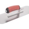 5bdf319bcb75093418c1e01b - Múrbúðin Marshalltown masonry trowel with a red curved handle and wide steel blade on a white background, ready for use in plastering or masonry work.